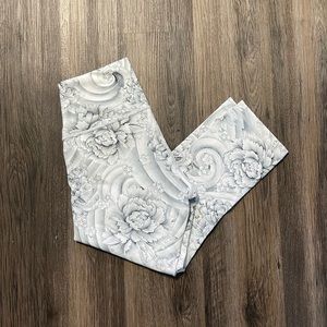 Lululemon Wunder Under HR Crop *F